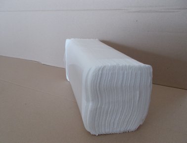 Trend V hajtogatott kéztörlő 2rtg 22x22cm 160 lap cell FSC 20cs/gyűjtő